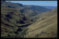 Sanipass -Auffahrt nach Lesotho- Blick vom Pass